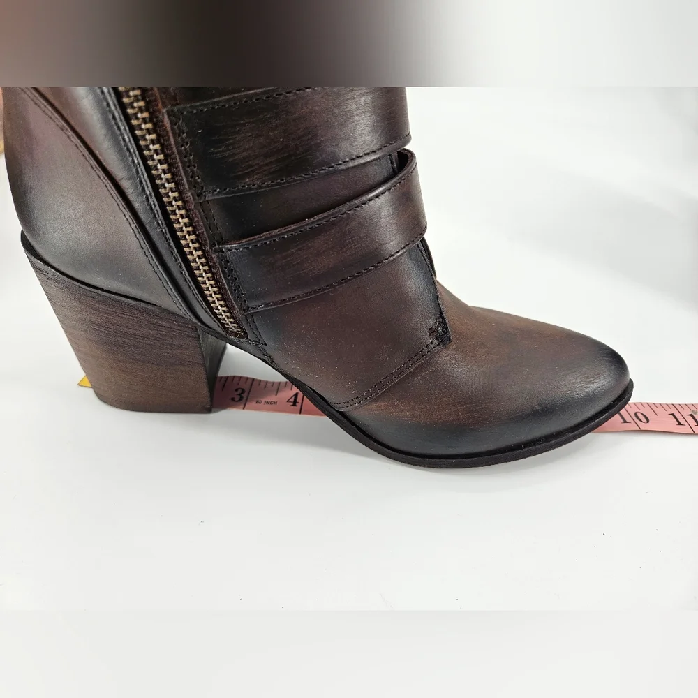 NIB Circle G by Corral Brown Western Ankle Multi Buckle Side Zip Boots 7.5 M - Picture 9 of 12